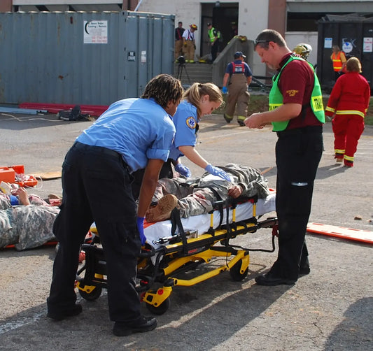12 Benefits of Customizing Your EMT Kits for Education